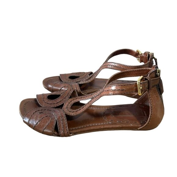 Prada Flat Gladiator Sandals, Brown Leather, Size 38.5 EU, with a Dust Bag - Picture 10 of 11